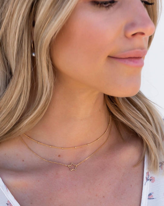 Star Outline Necklace