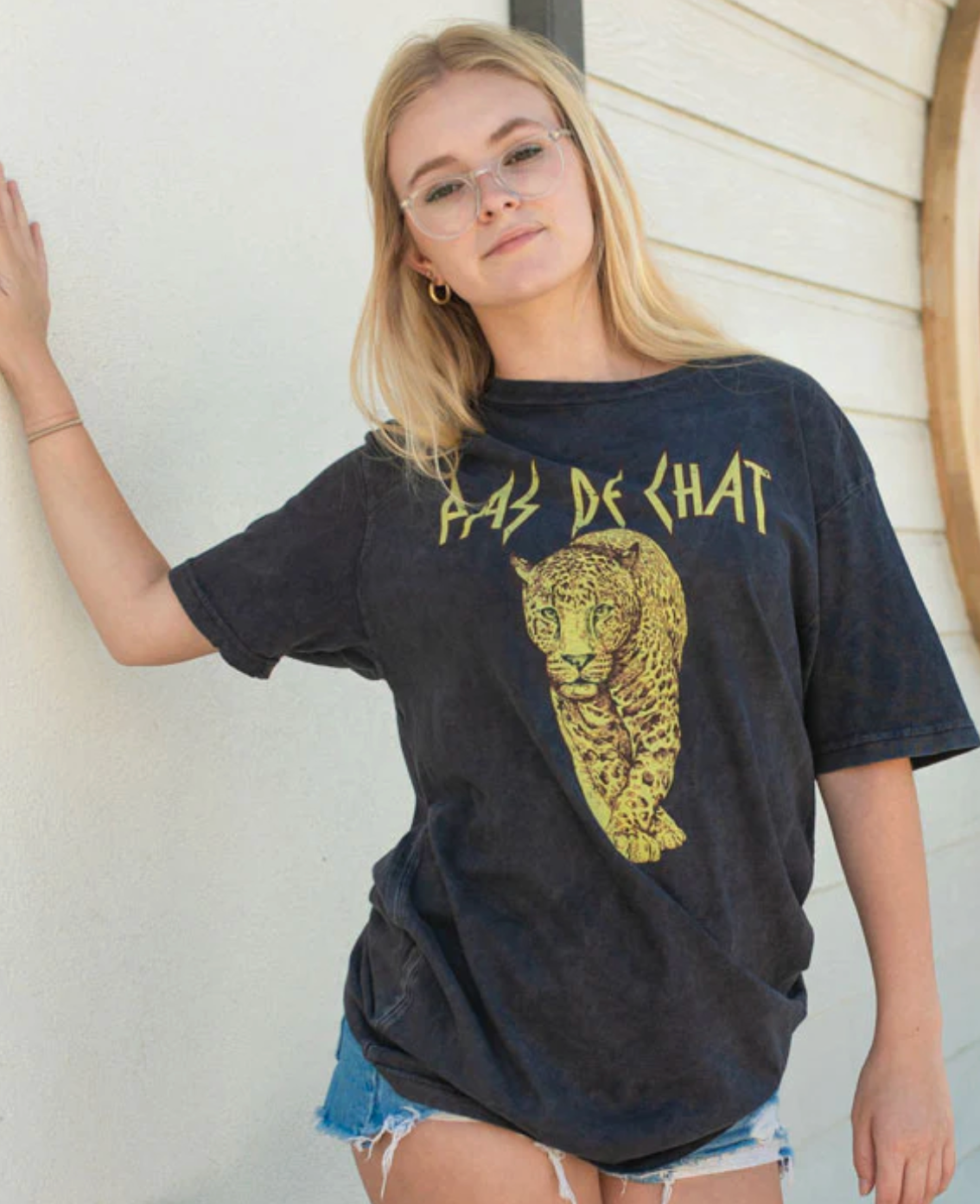 Pas De Chat Vintage Tee